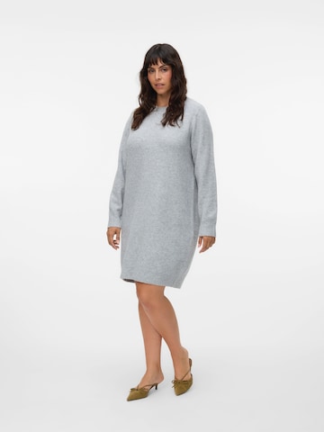 Vero Moda Curve Knitted dress 'VMCBOOM' in Grey