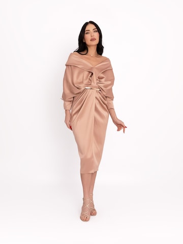 acob a porter Iltapuku värissä beige: etupuoli