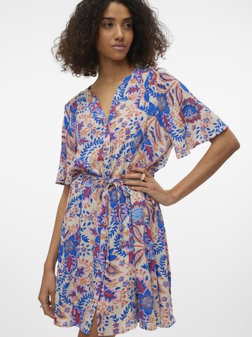 Robe-chemise 'MENNY' VERO MODA en mélange de couleurs