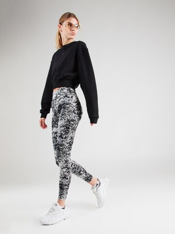 Reebok Sportief sweatshirt in Zwart