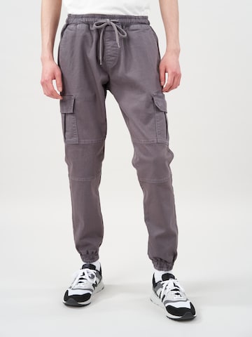 Tapered Pantaloni cargo 'Ronin' di Cørbo Hiro in grigio: frontale