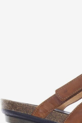 THINK! Sandals & High-Heeled Sandals in 40 in Brown