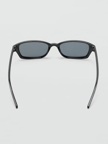 MANGO Sonnenbrille 'LOULOU' in Schwarz