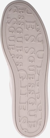 Sneaker low 'JESSHE4' de la GUESS pe bej