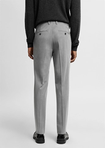 MANGO MAN Regular Pantalon 'Paulo' in Grijs