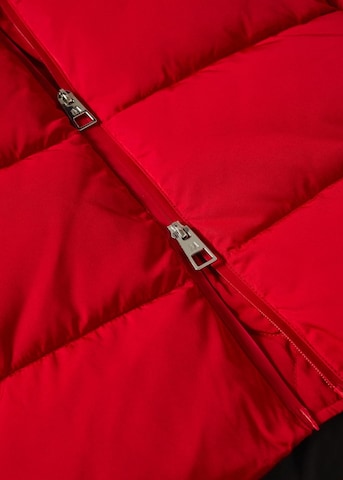 Veste d’hiver 'tokyo' MANGO en rouge