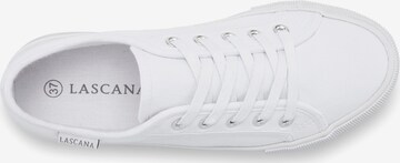 LASCANA Sneaker in Weiß