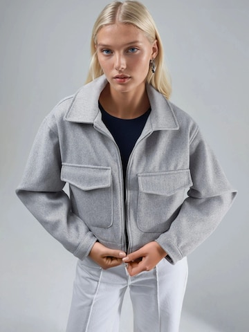 Busem Jacke in Grau