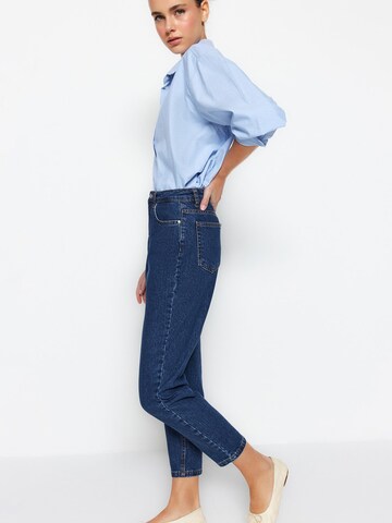 Trendyol - Tapered Vaquero en azul