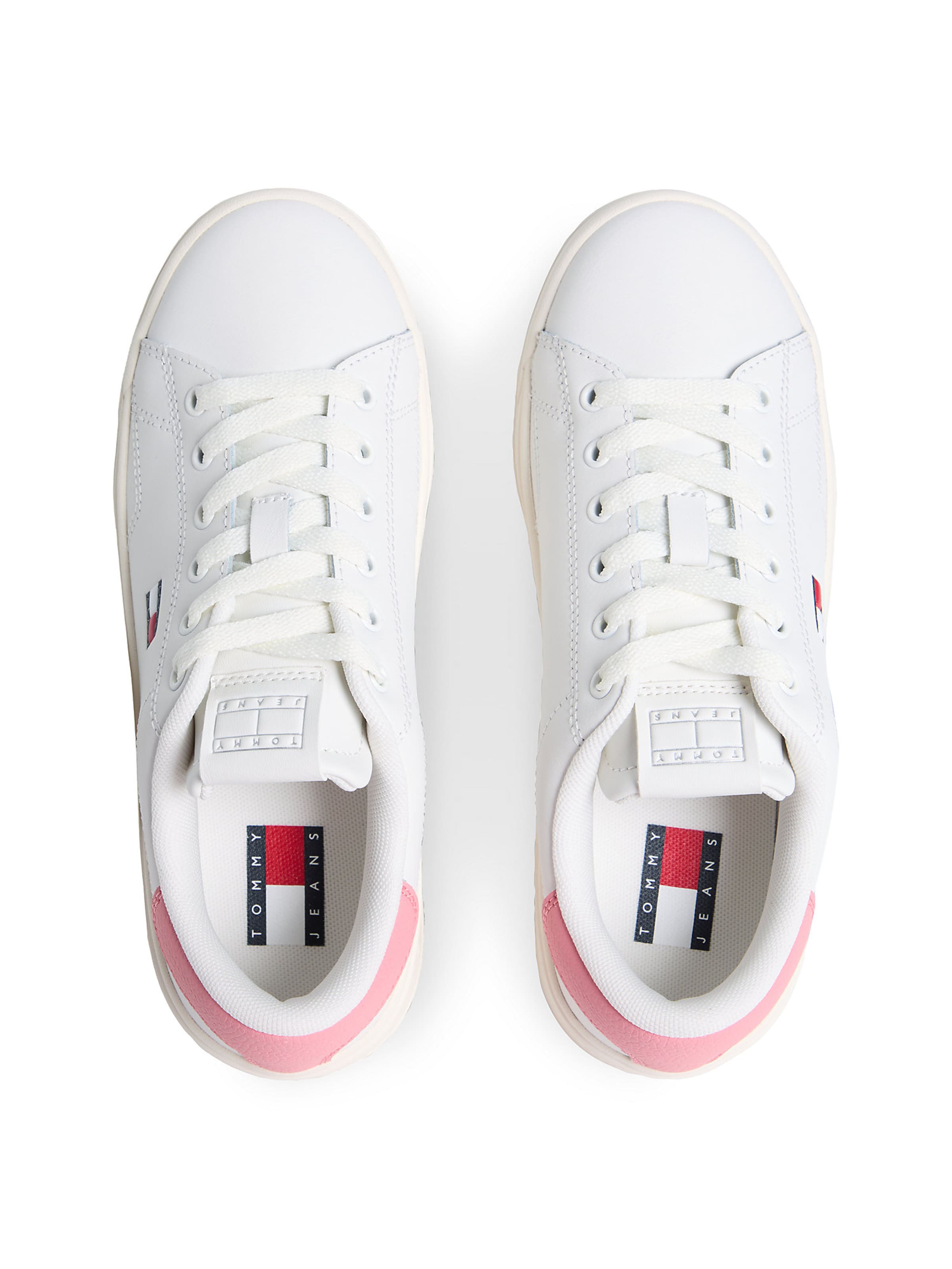 Tommy Jeans Sneakers in Beige