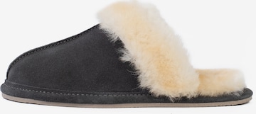 Minnetonka Тапки в Серый: спереди