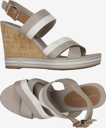 TOMMY HILFIGER Sandalen 39 in Mischfarben: Vorderseite