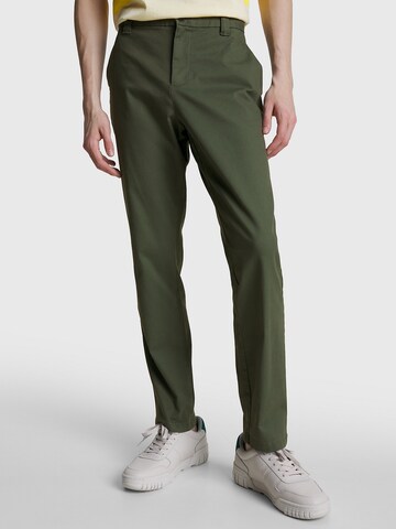 Coupe slim Pantalon chino 'Austin' Tommy Jeans en vert : devant