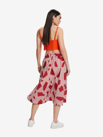 ESPRIT Rok in Rood