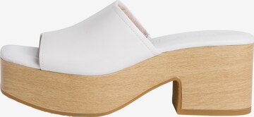 TAMARIS Mules in White