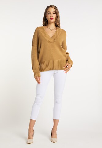 faina Sweater in Beige