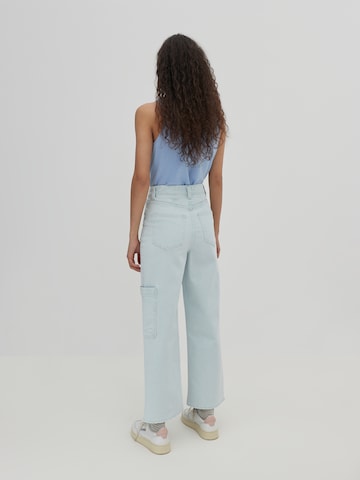 EDITED Wide leg Cargojeans 'Adelee' i blå