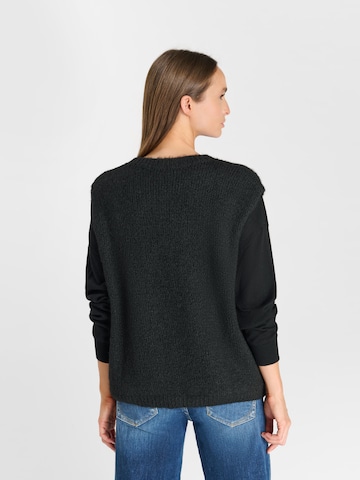 Le Temps Des Cerises Pullover 'Kestrel' in Schwarz