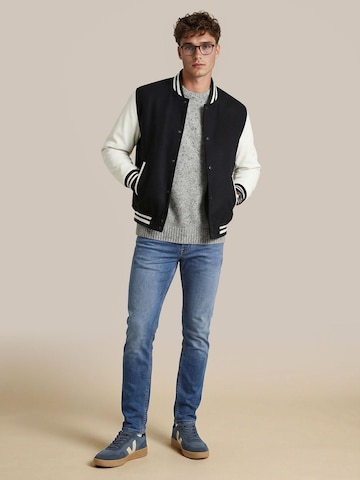 Steppin' out Winter Coat in Blue: front