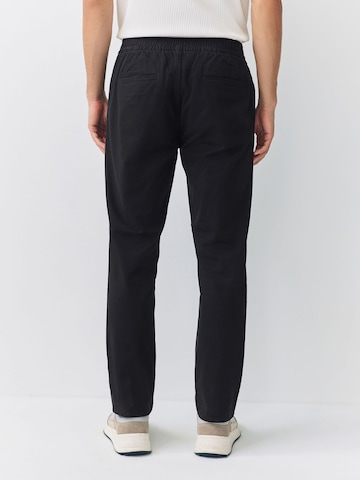 Next Slimfit Lærredsbukser i sort