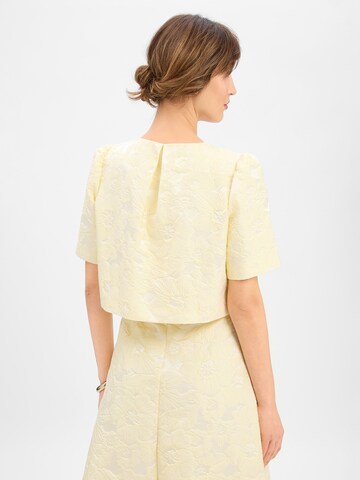 Marie Lund Bolero in Weiß