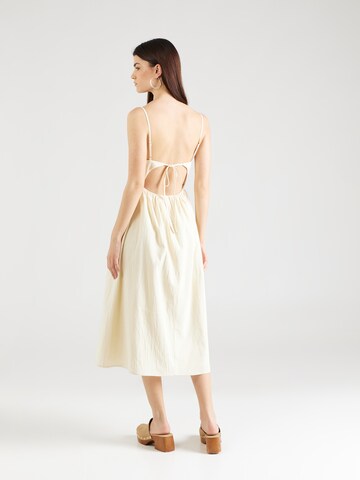 Robe Compania Fantastica en blanc