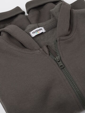 Tezenis Zip-Up Hoodie in Green