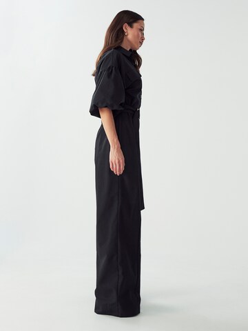 Tuta jumpsuit 'Braelyn' di Willa in nero