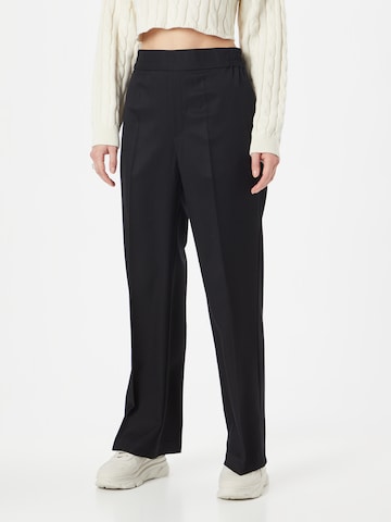 Monki Regular Pleated Pants in Black: front