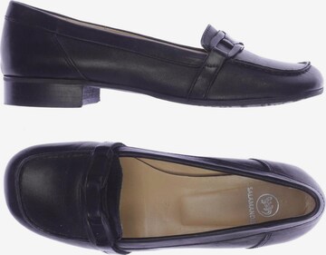 SALAMANDER Flats & Loafers in 38 in Black: front