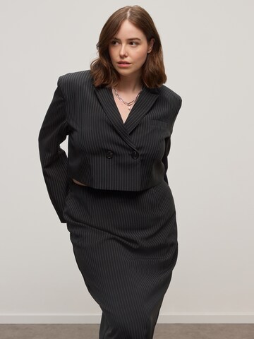 CITA MAASS Blazer in Black: front