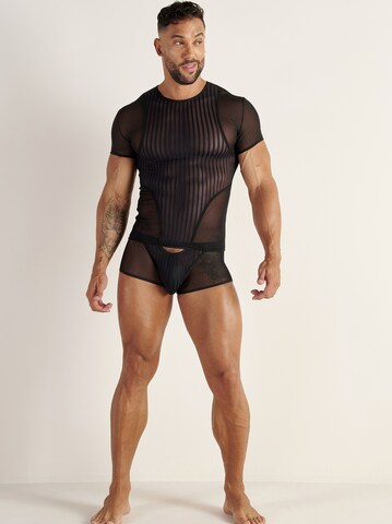 WOH Shirt ' Personal Allure ' in Black: front