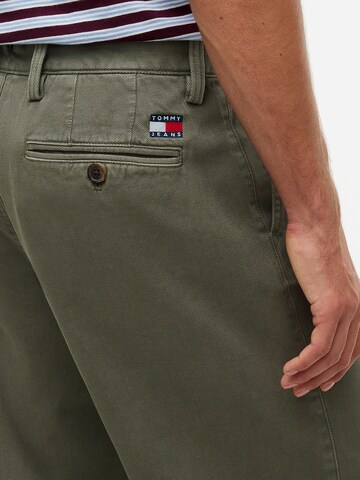 Tommy Jeans Flared Chino 'Theo' in Groen