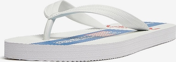 Pull&Bear T-Bar Sandals in White: front