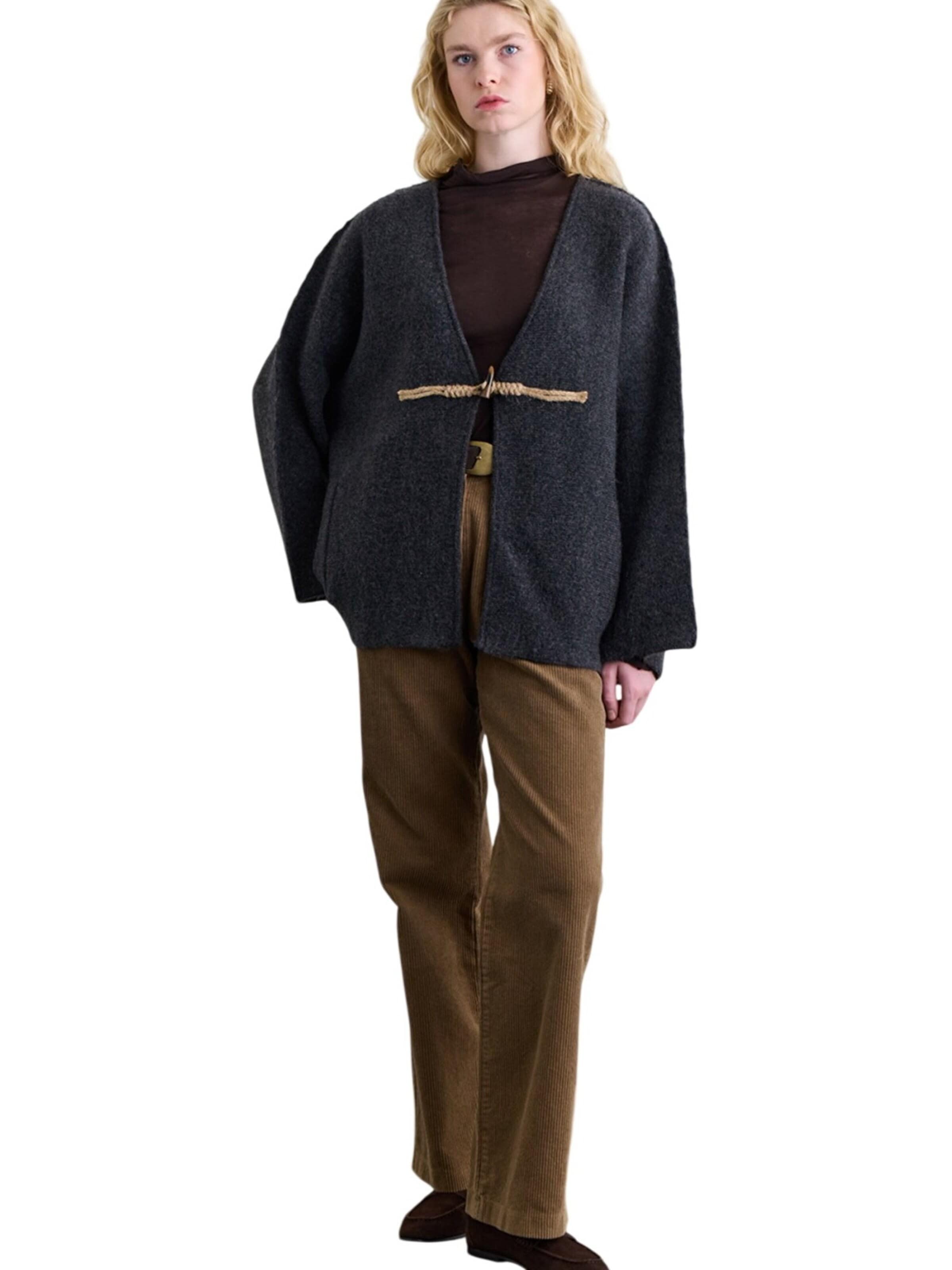 MANUKA Strickjacke‌ in Grau
