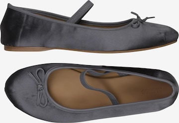 Alohas Ballerina 39 in Grau: Vorderseite