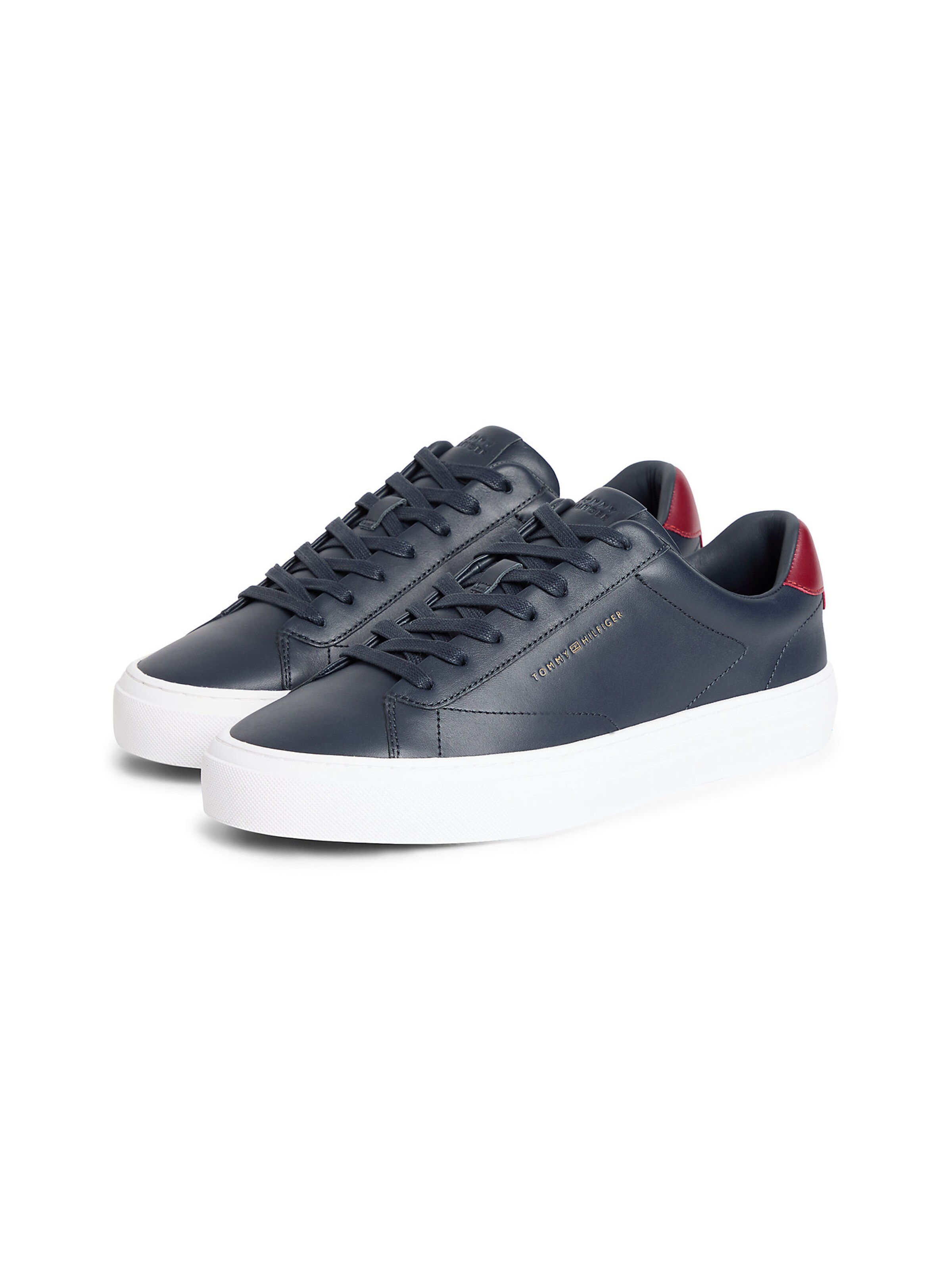 TOMMY HILFIGER Sneaker in Blau