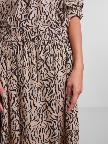 PIECES - Falda 'NYA' en beige
