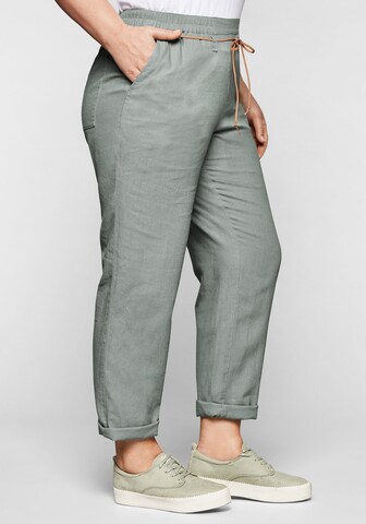 SHEEGO Regular Pants in Green