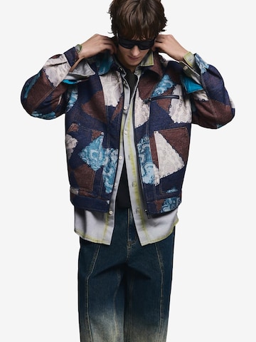 Desigual Демисезонная куртка в Смешанный: спереди