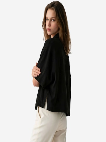 Busem Blouse in Zwart