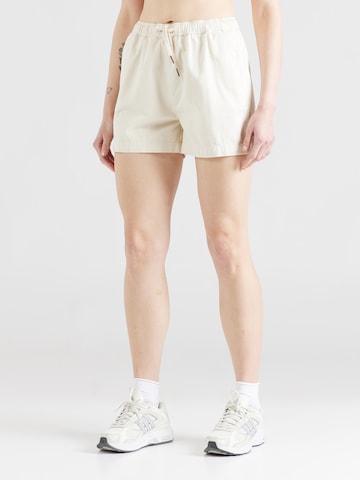 Iriedaily Regular Shorts 'Isie' in Weiß: predná strana
