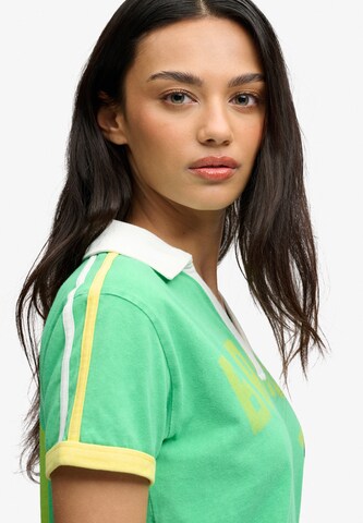 T-shirt 'Athletic' Superdry & Co en vert