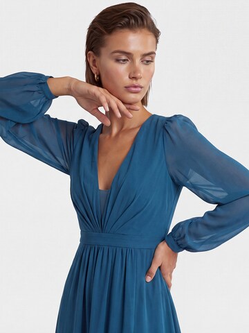 APART Evening Dress in Blue