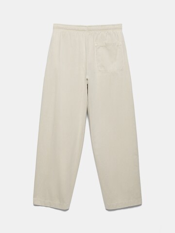 Pull&Bear Baggy Панталон в бяло