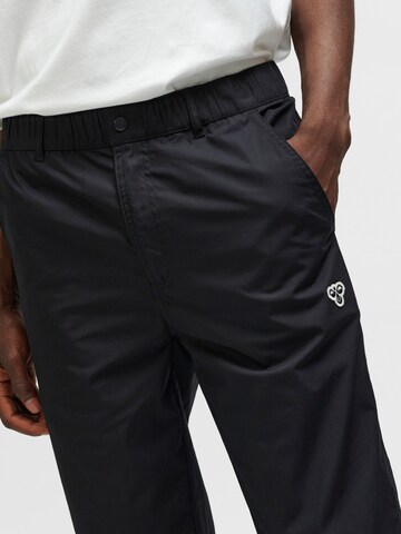 Regular Pantalon 'BEE' Hummel en noir