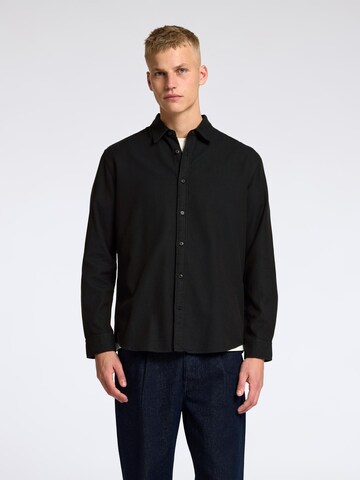 SELECTED HOMME Regular fit Button Up Shirt in Black: front