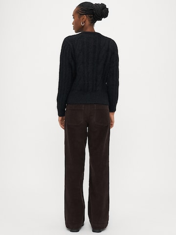 Vero Moda Petite Knit cardigan 'VMLISA' in Black