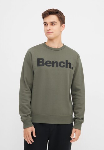 BENCH Sweatshirt in Green: front