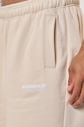 Loosefit Pantaloni 'MarsAK A' di alife & kickin in beige